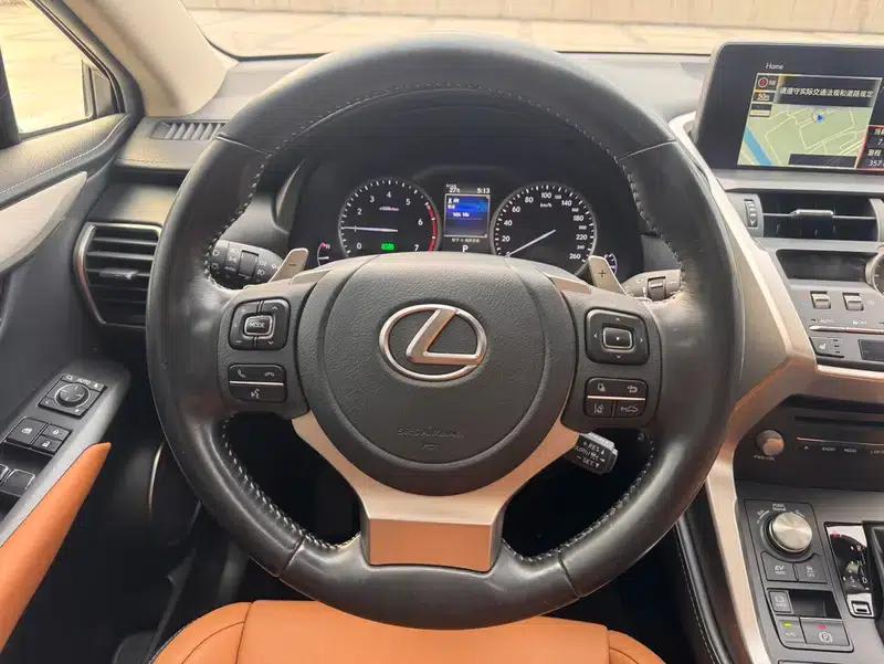 Lexus NX 2020 300h FWD Sport Edition (China VI Emission Standard) — миниатюра 7