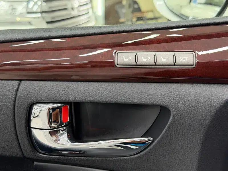 Lexus LX 2012 570 — миниатюра 10