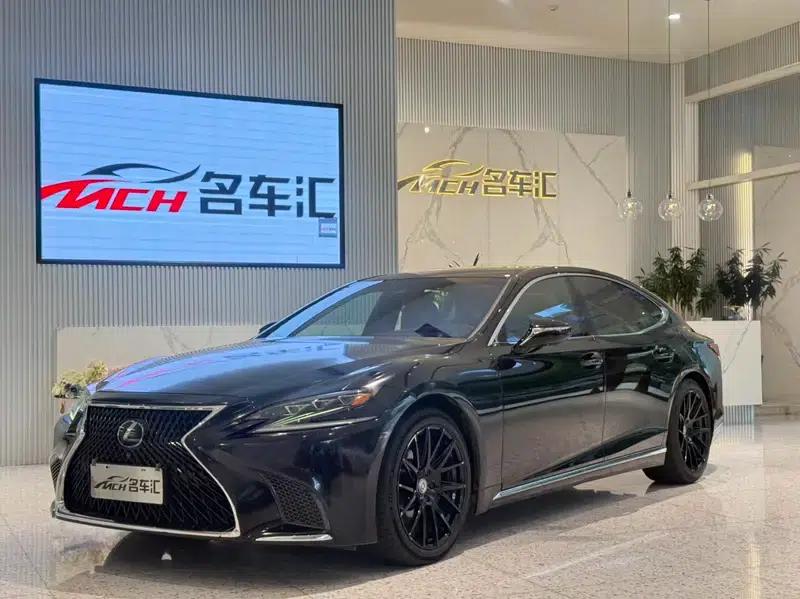 Lexus LS 2018 500h Executive Edition (China V emission standard) — миниатюра 1