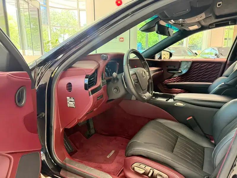 Lexus LS 2018 500h Executive Edition (China V emission standard) — миниатюра 14