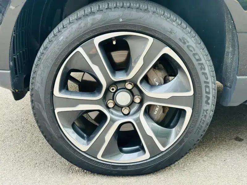 Range Rover 2019 3.0 V6 SC Legendary Long Wheelbase — миниатюра 8