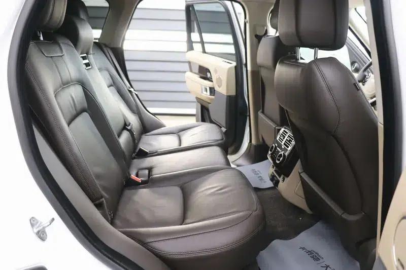 Range Rover 2021 3.0 L6 Legendary Edition — миниатюра 29