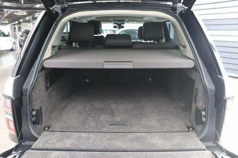 Range Rover 2021 3.0 L6 Legendary Edition — миниатюра 32