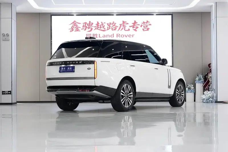 Range Rover 2024 3.0 L6 400PS Grand Long Wheelbase — миниатюра 6