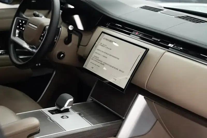 Range Rover 2024 3.0 L6 400PS Grand Long Wheelbase — миниатюра 8