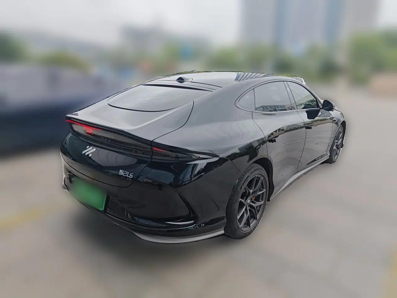 IM L6 2024 Max Enhanced Performance Edition — миниатюра 6