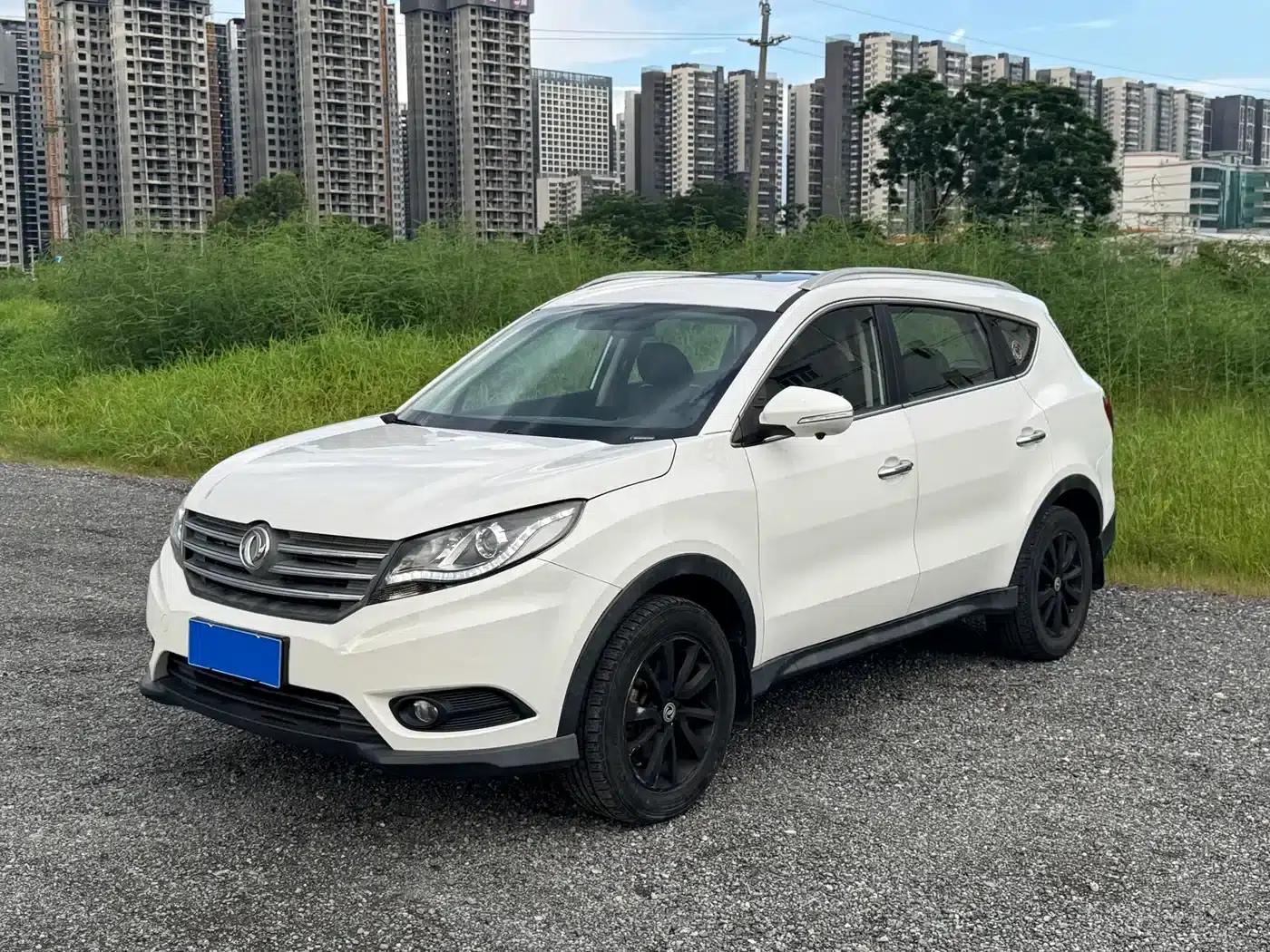 Fengguang 580 2016 Facelift 1.5T CVT Comfort Model — миниатюра 1