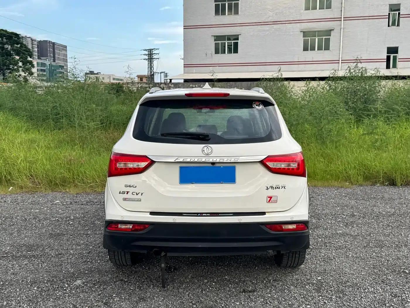 Fengguang 580 2016 Facelift 1.5T CVT Comfort Model — миниатюра 3