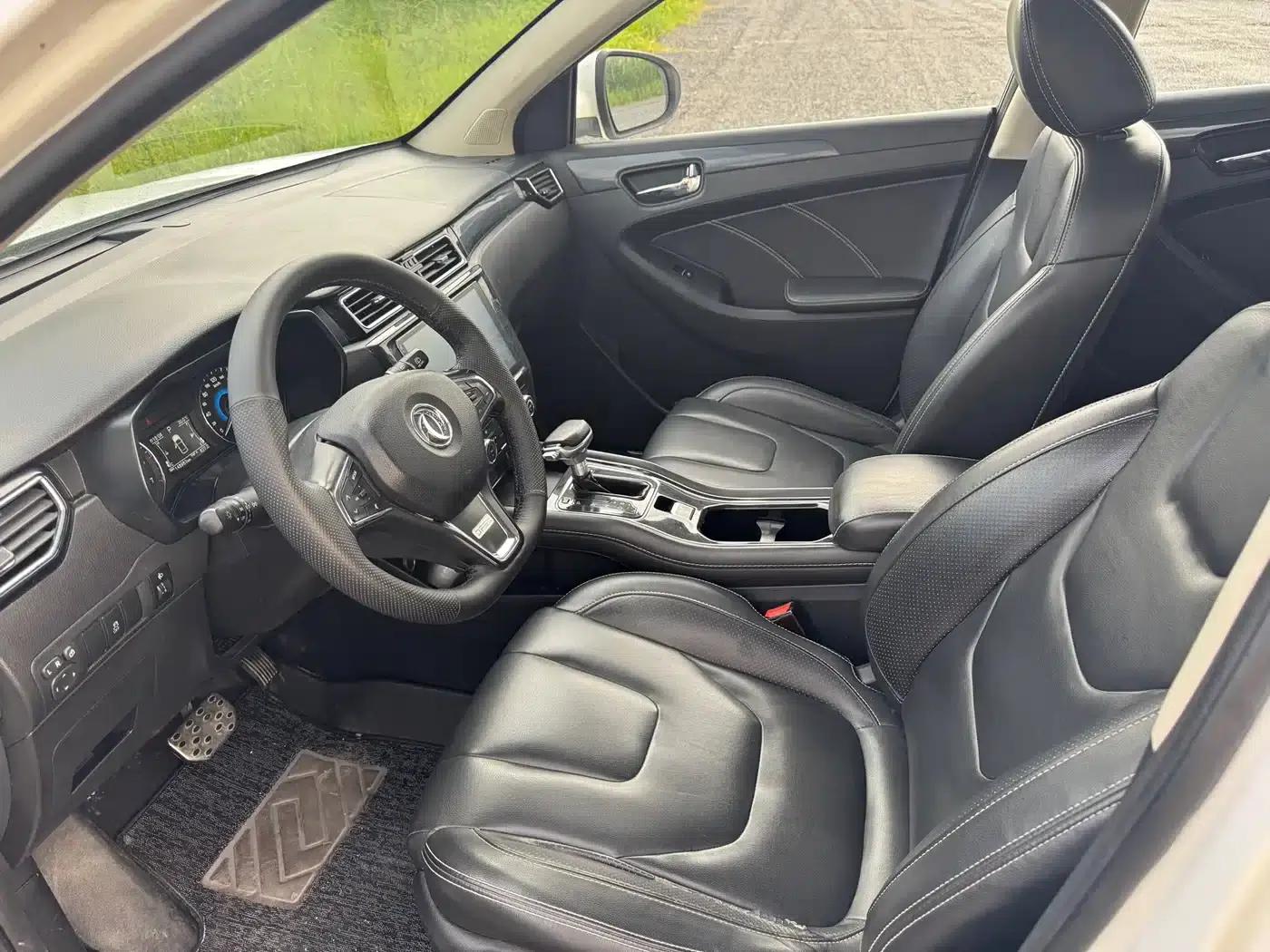 Fengguang 580 2016 Facelift 1.5T CVT Comfort Model — миниатюра 7