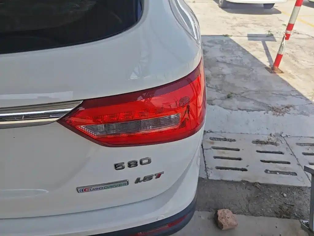 Fengguang 580 2017 1.5T Manual Deluxe Edition — миниатюра 8