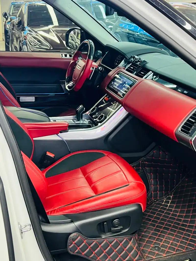 Range Rover Sport 2021 3.0 L6 Black Edition — миниатюра 11