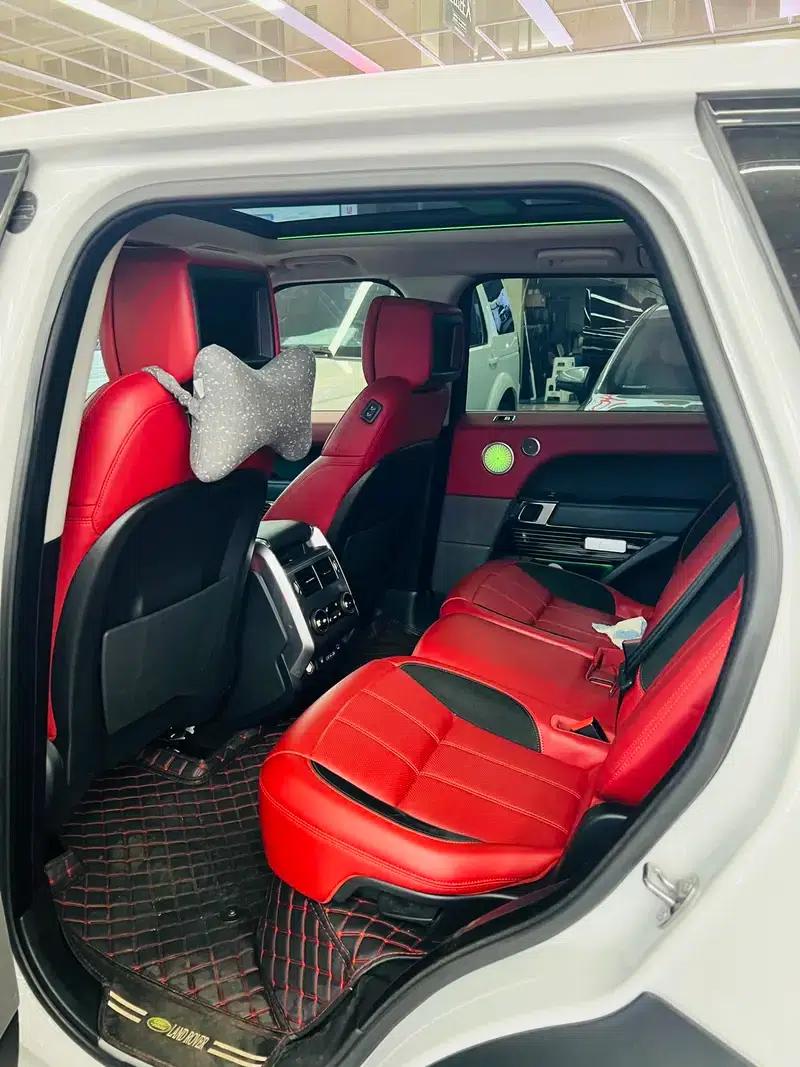 Range Rover Sport 2021 3.0 L6 Black Edition — миниатюра 9
