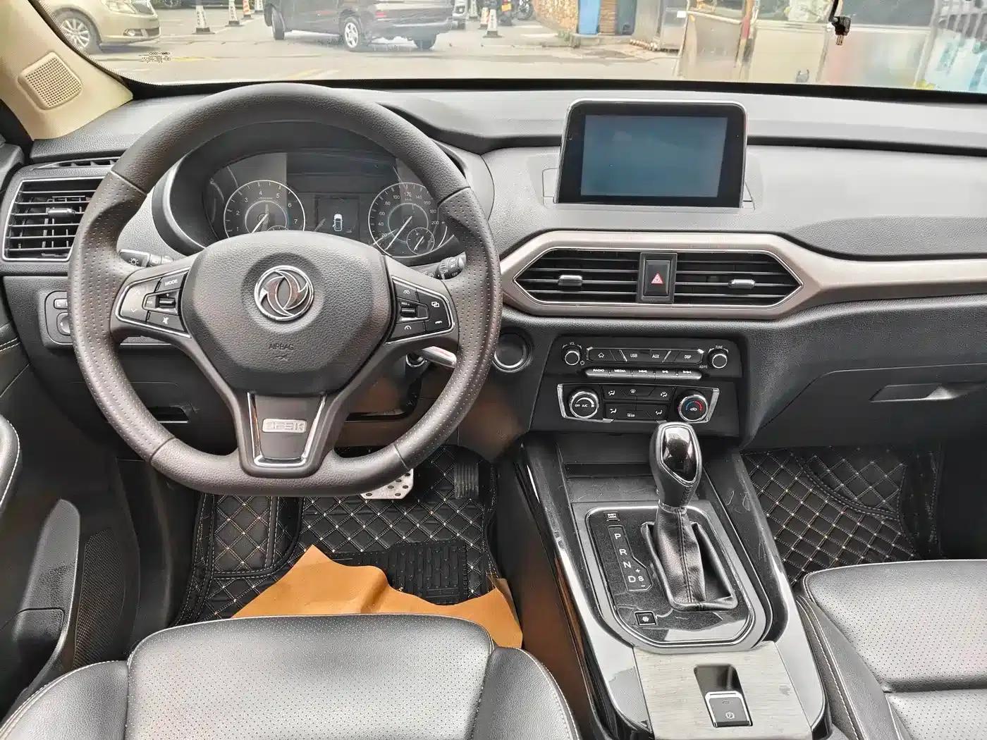Fengguang S560 2018 Upgraded Model 1.8L CVT Premium 7-Seater — миниатюра 4