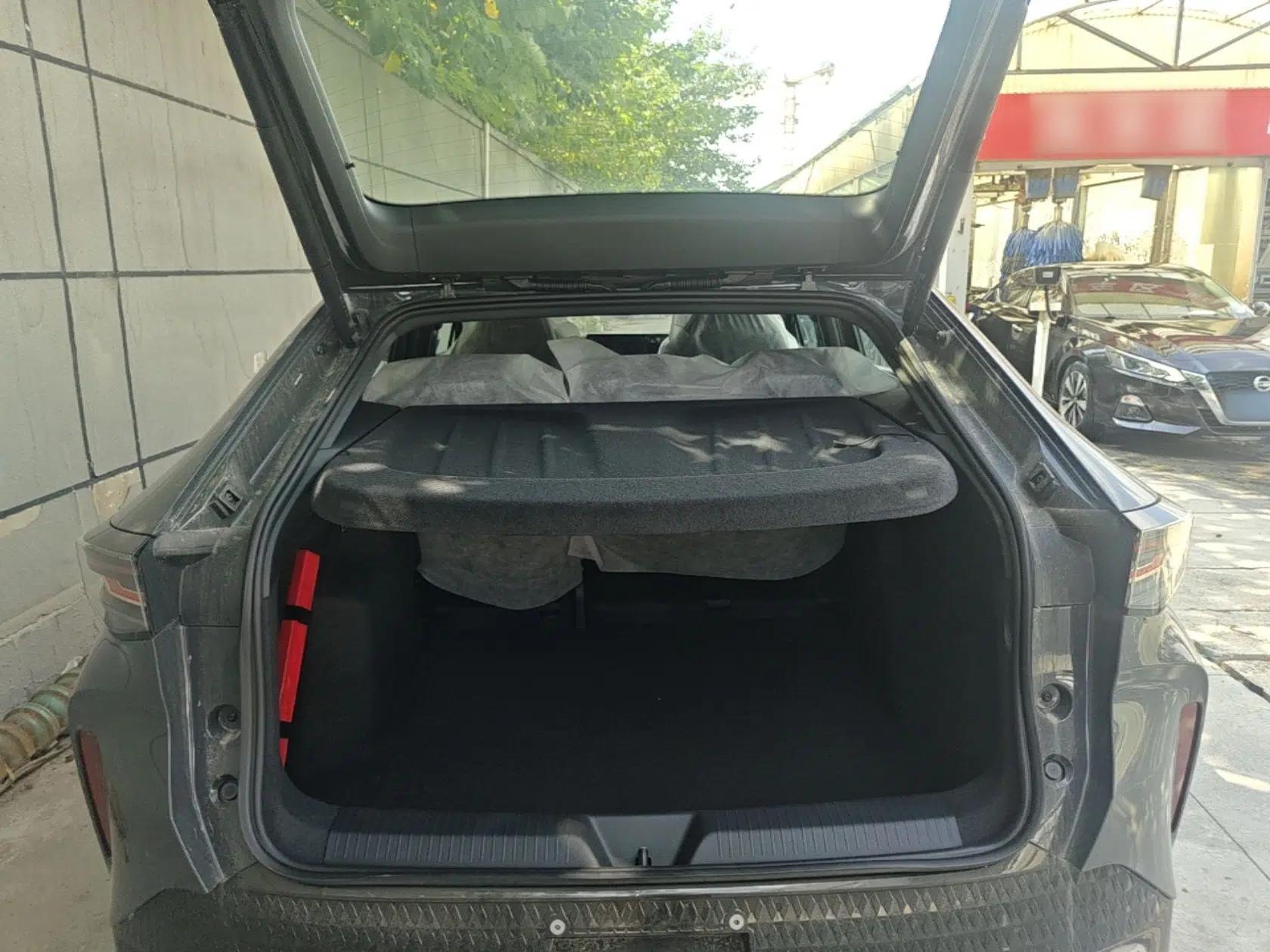 Volkswagen ID.UNYX 2025 Pure Model — миниатюра 22