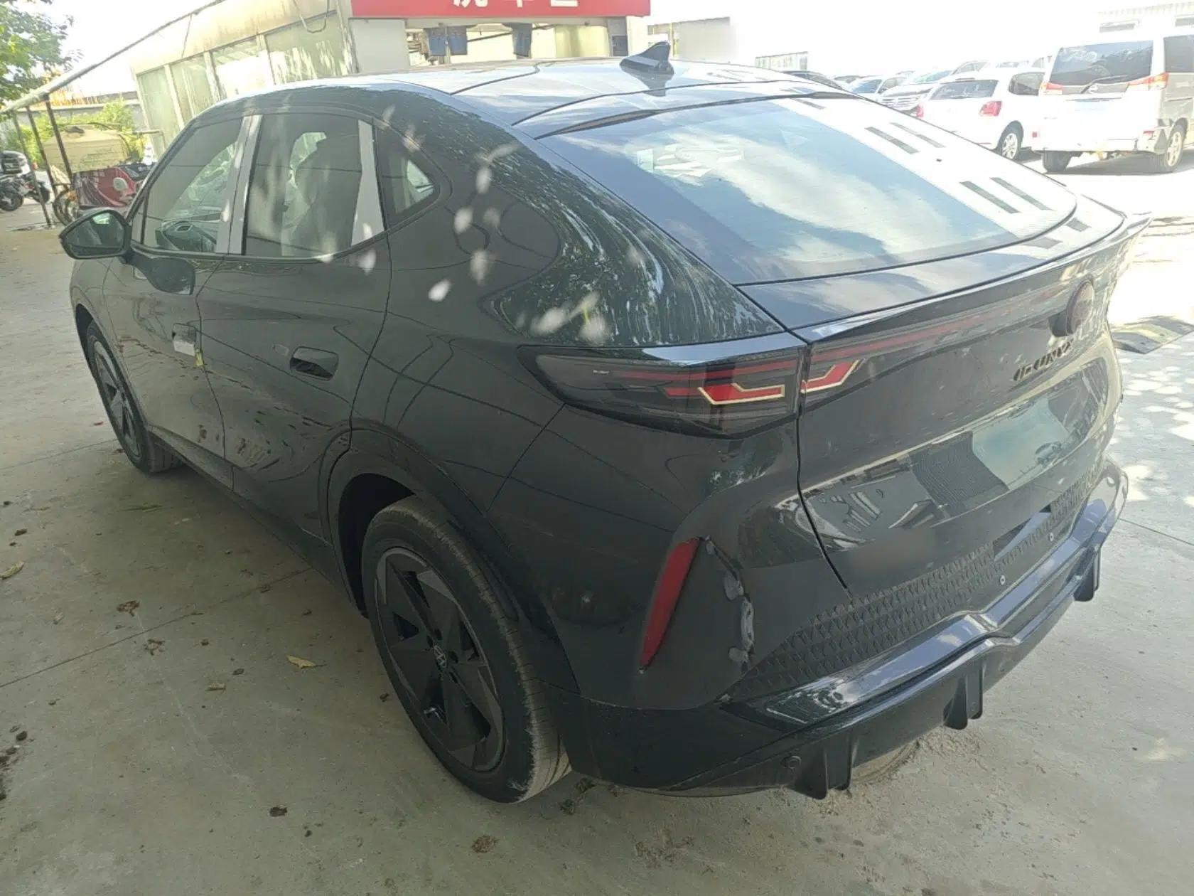 Volkswagen ID.UNYX 2025 Pure Model — миниатюра 4