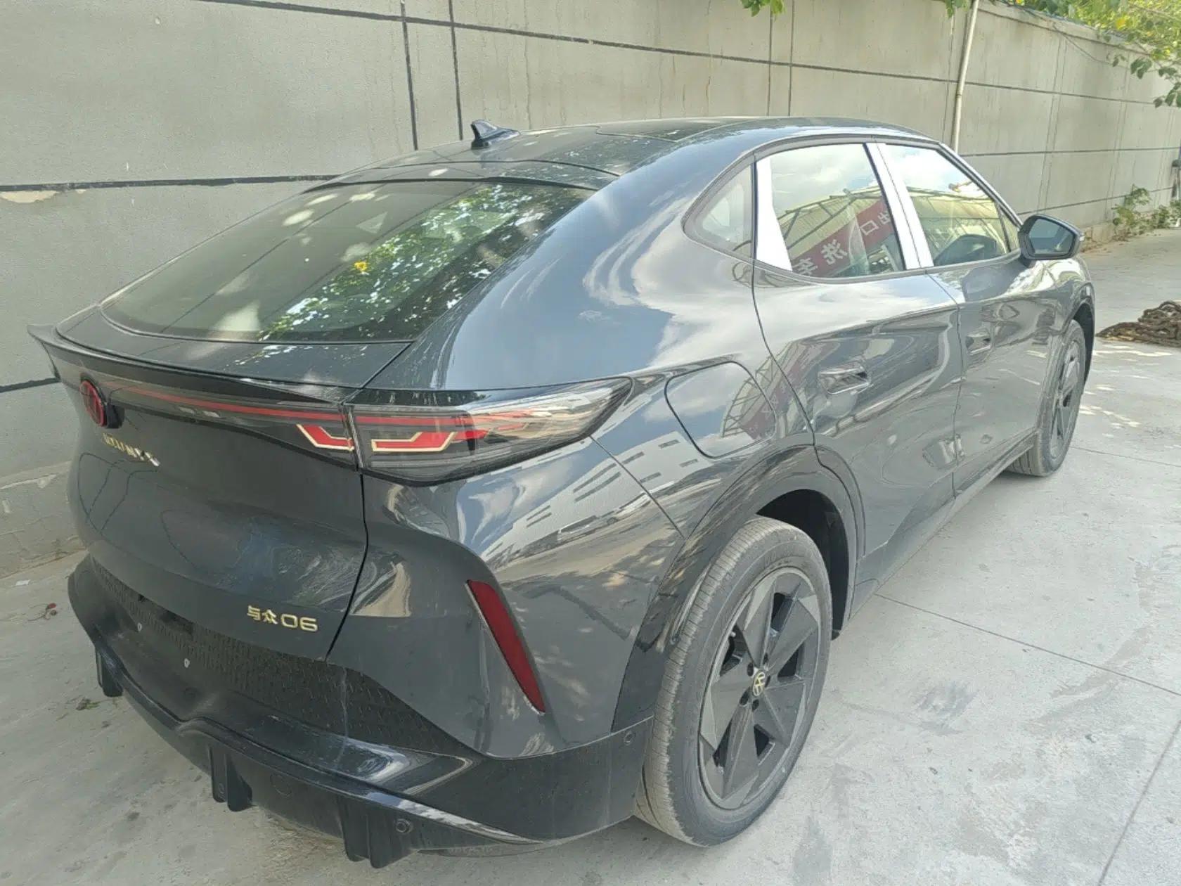 Volkswagen ID.UNYX 2025 Pure Model — миниатюра 6