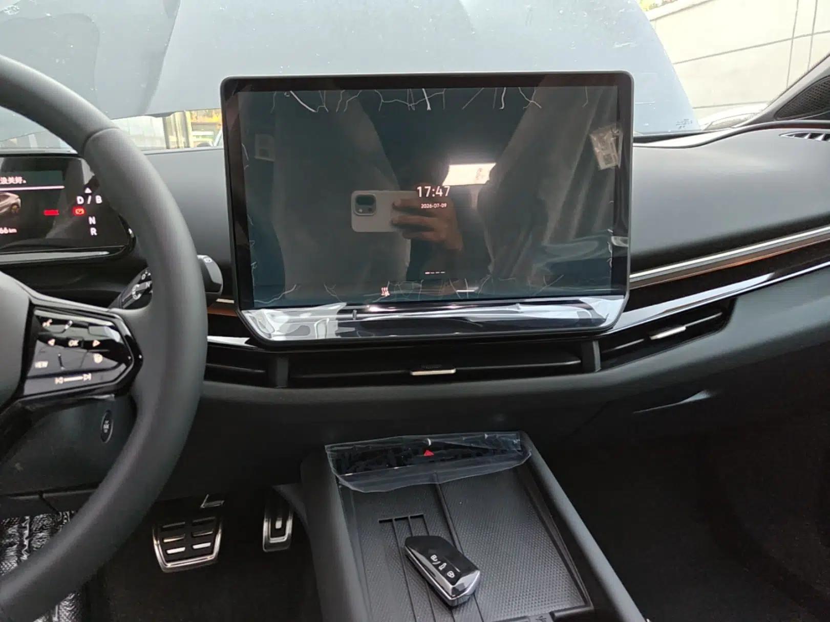 Volkswagen ID.UNYX 2025 Pure Model — миниатюра 15