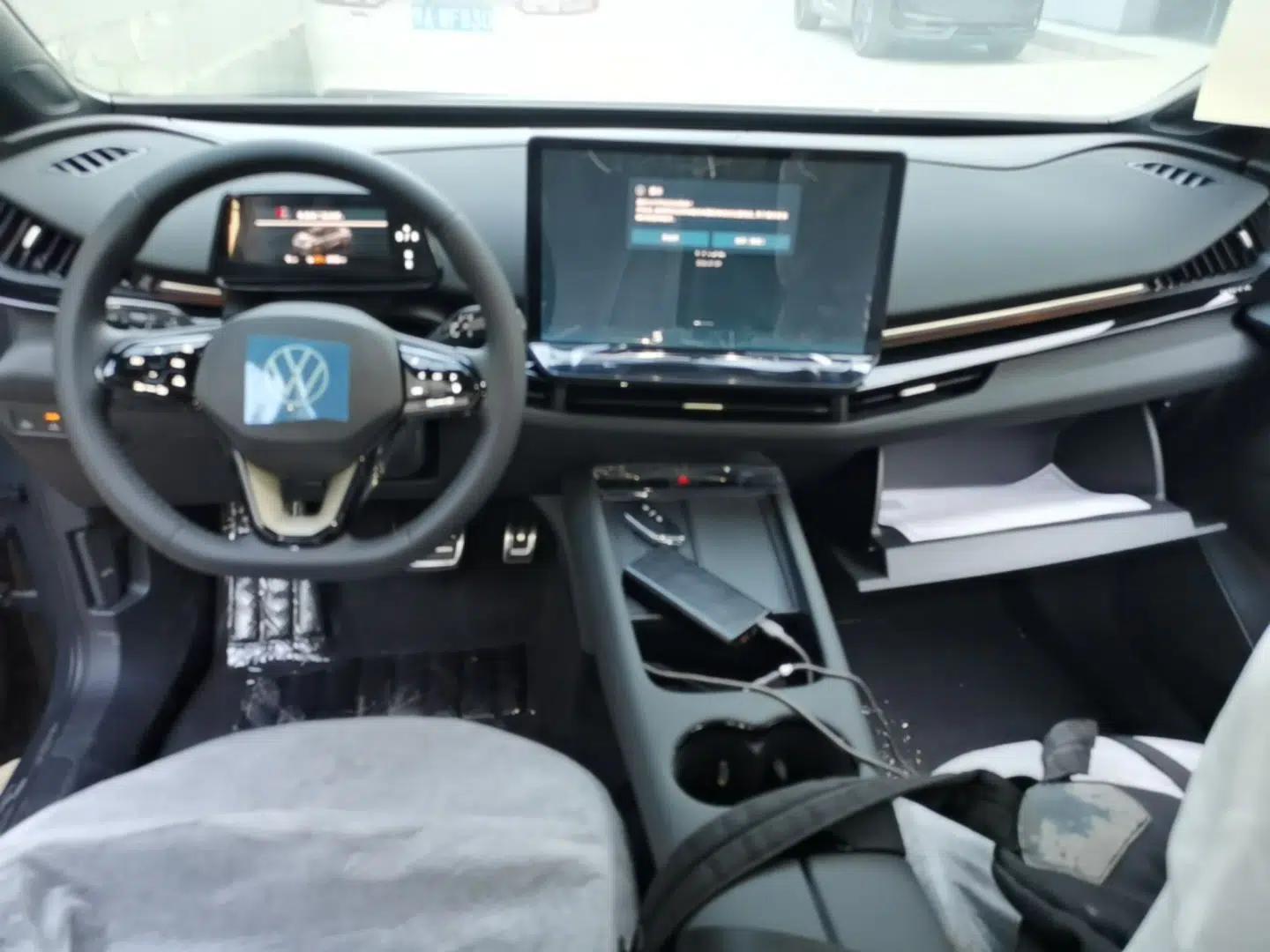 Volkswagen ID.UNYX 2025 Pure Model — миниатюра 12