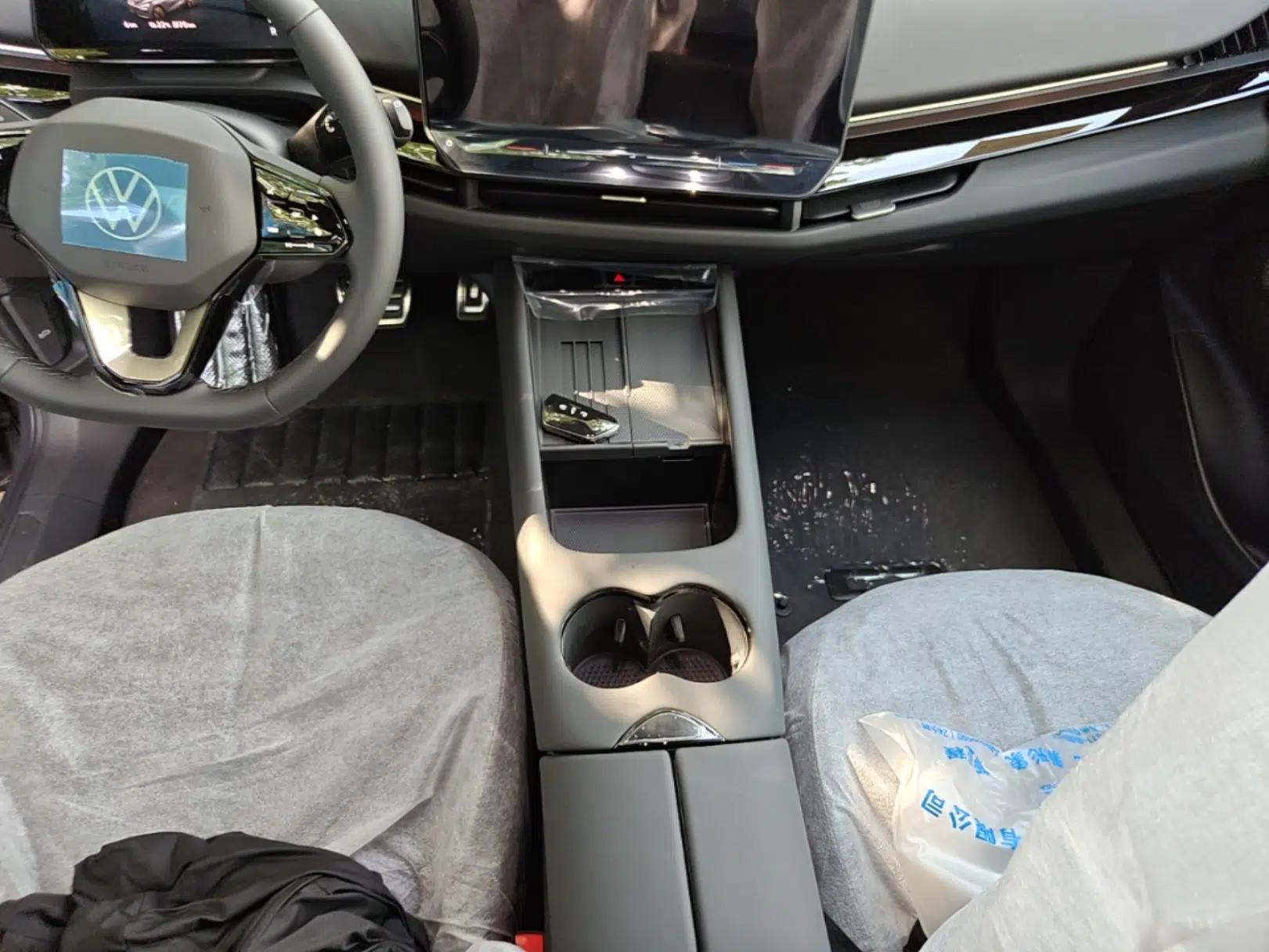 Volkswagen ID.UNYX 2025 Pure Model — миниатюра 16