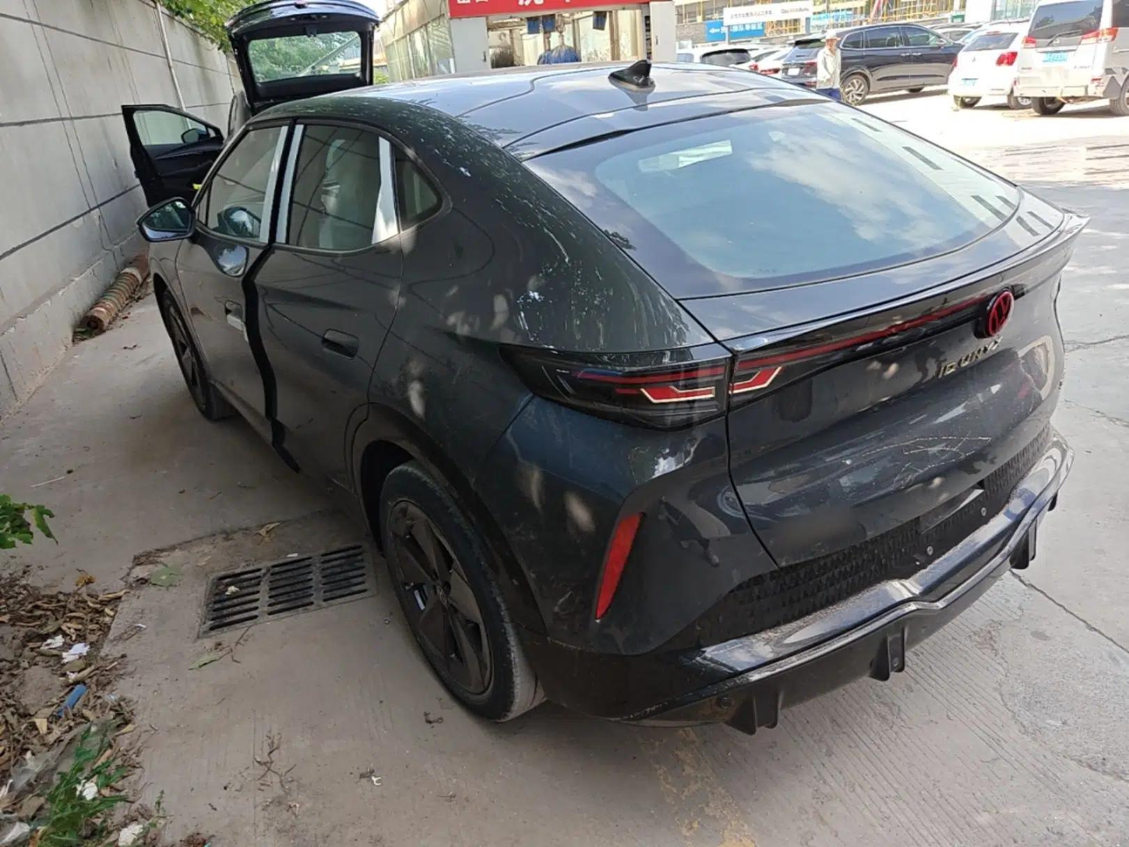 Volkswagen ID.UNYX 2025 Pure Model — миниатюра 4