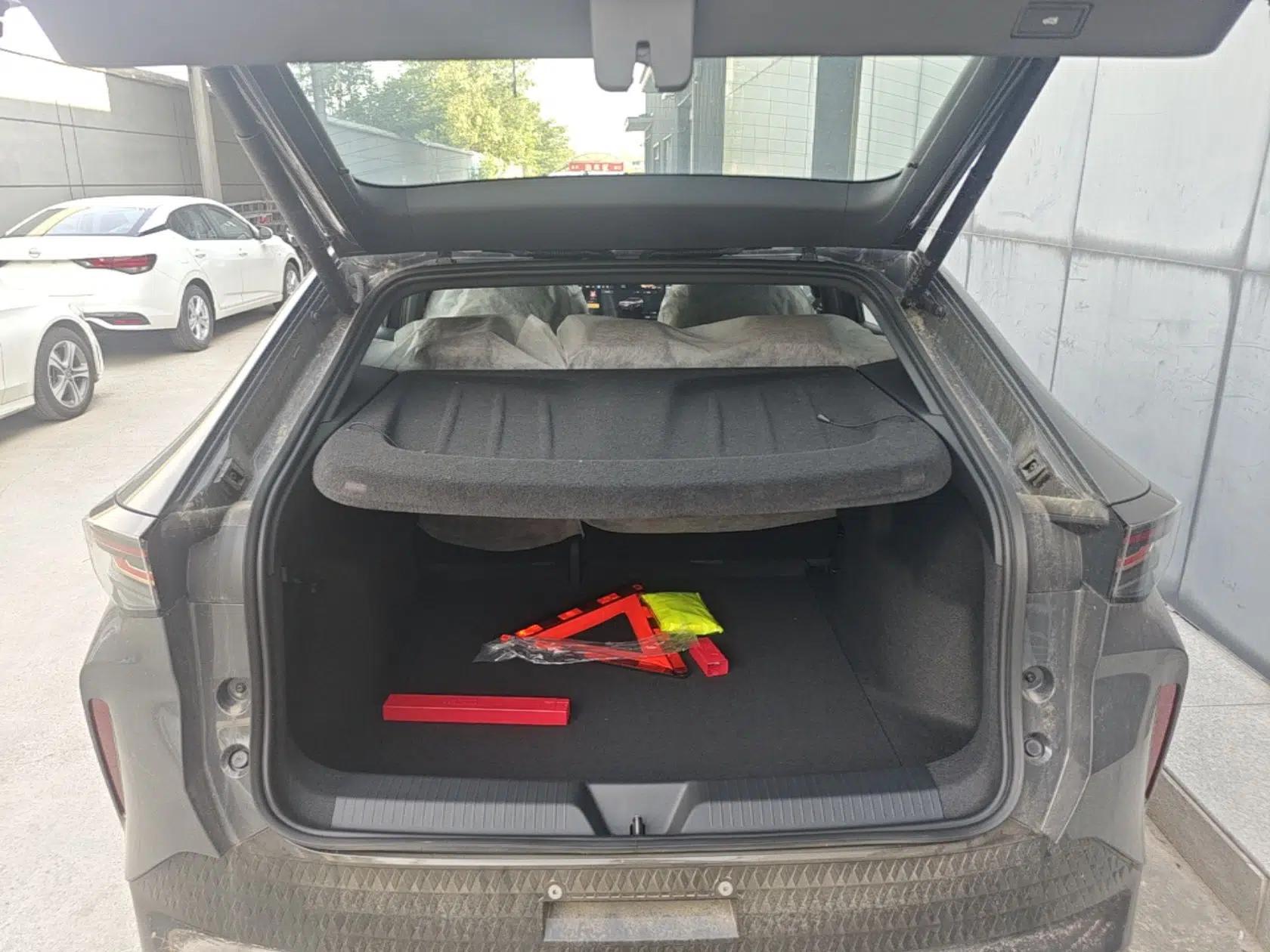 Volkswagen ID.UNYX 2025 Pure Model — миниатюра 22