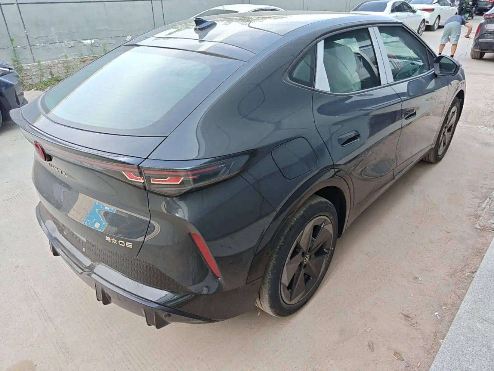 Volkswagen ID.UNYX 2025 Pure Model — миниатюра 6