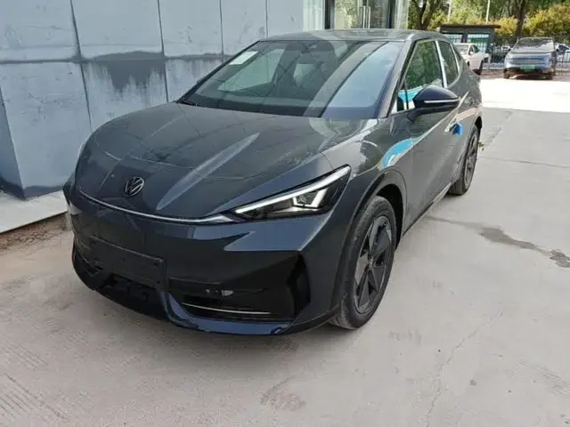 Volkswagen ID.UNYX 2025 Pure Model