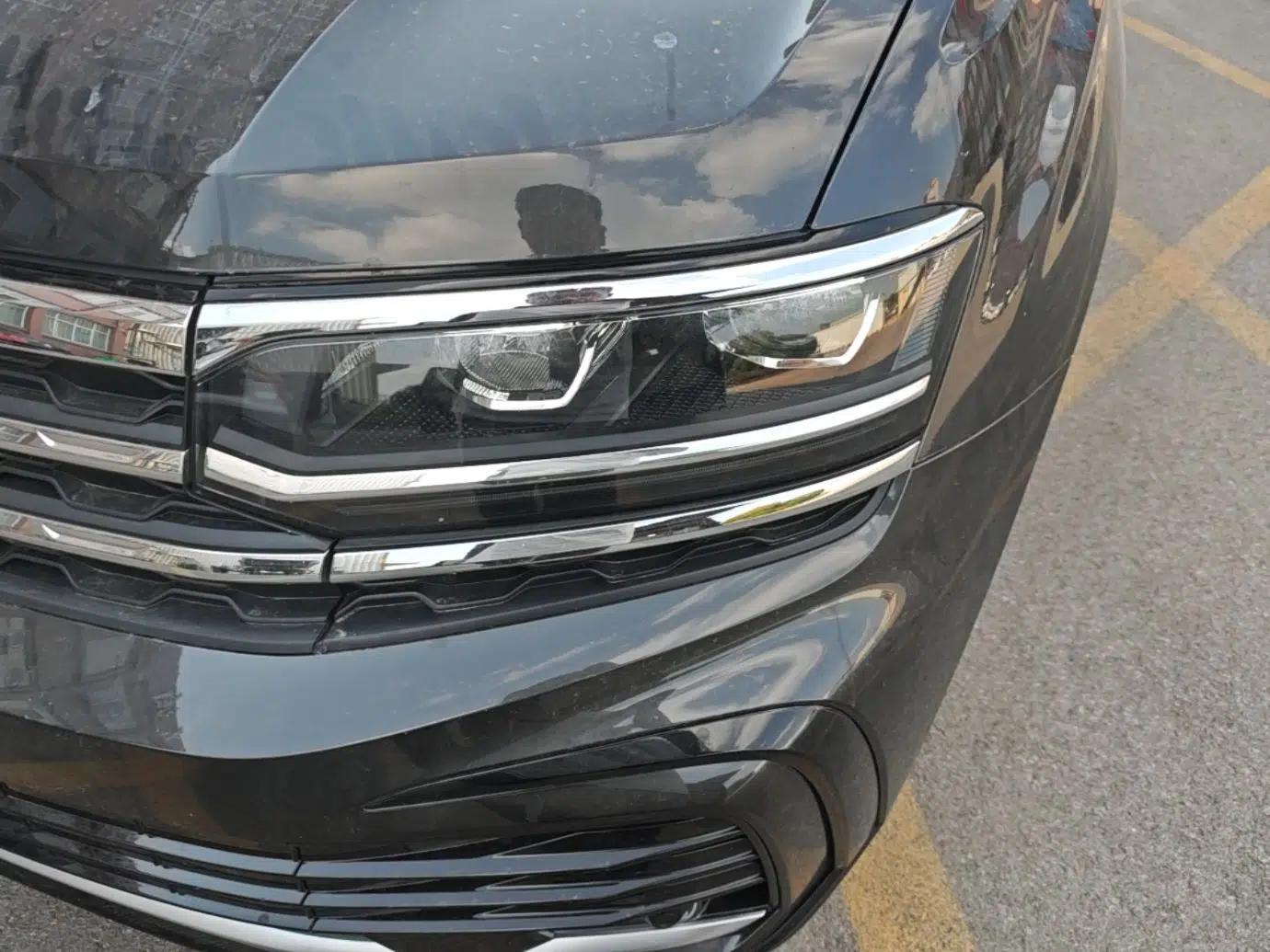 Volkswagen Teramont X 2021 330TSI Two-Wheel-Drive Prestige Luxury Edition — миниатюра 8