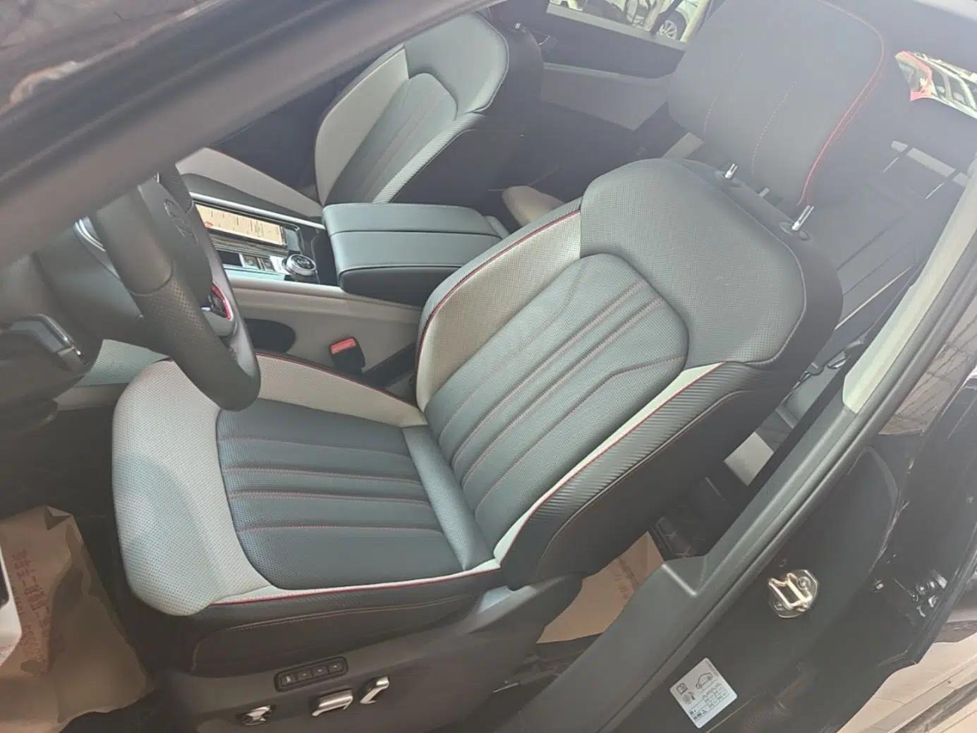 Volkswagen Teramont X 2025 Tiguan X 380TSI Four-Wheel Drive Excellence Edition — миниатюра 17