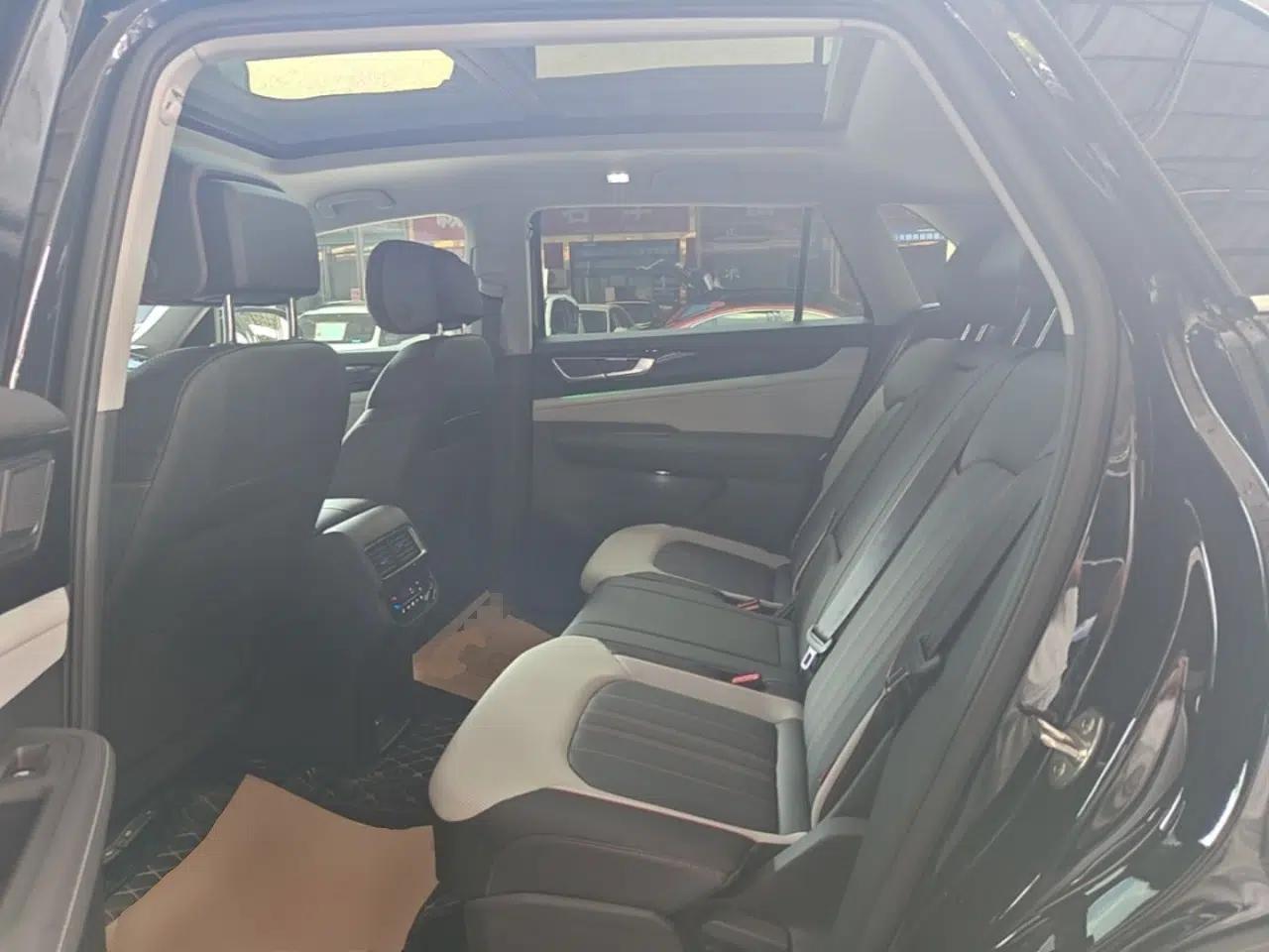 Volkswagen Teramont X 2025 Tiguan X 380TSI Four-Wheel Drive Excellence Edition — миниатюра 20