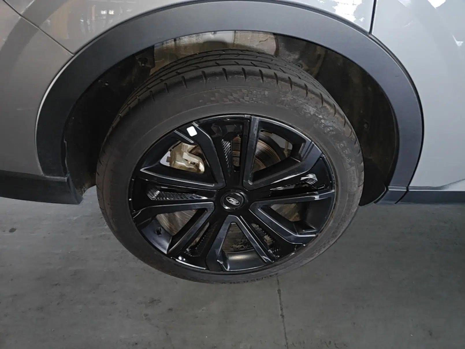 Ford Equator 2023 EcoBoost 225 Obsidian Orange Edition Prestige 7-Seater (2/2/3) — миниатюра 16