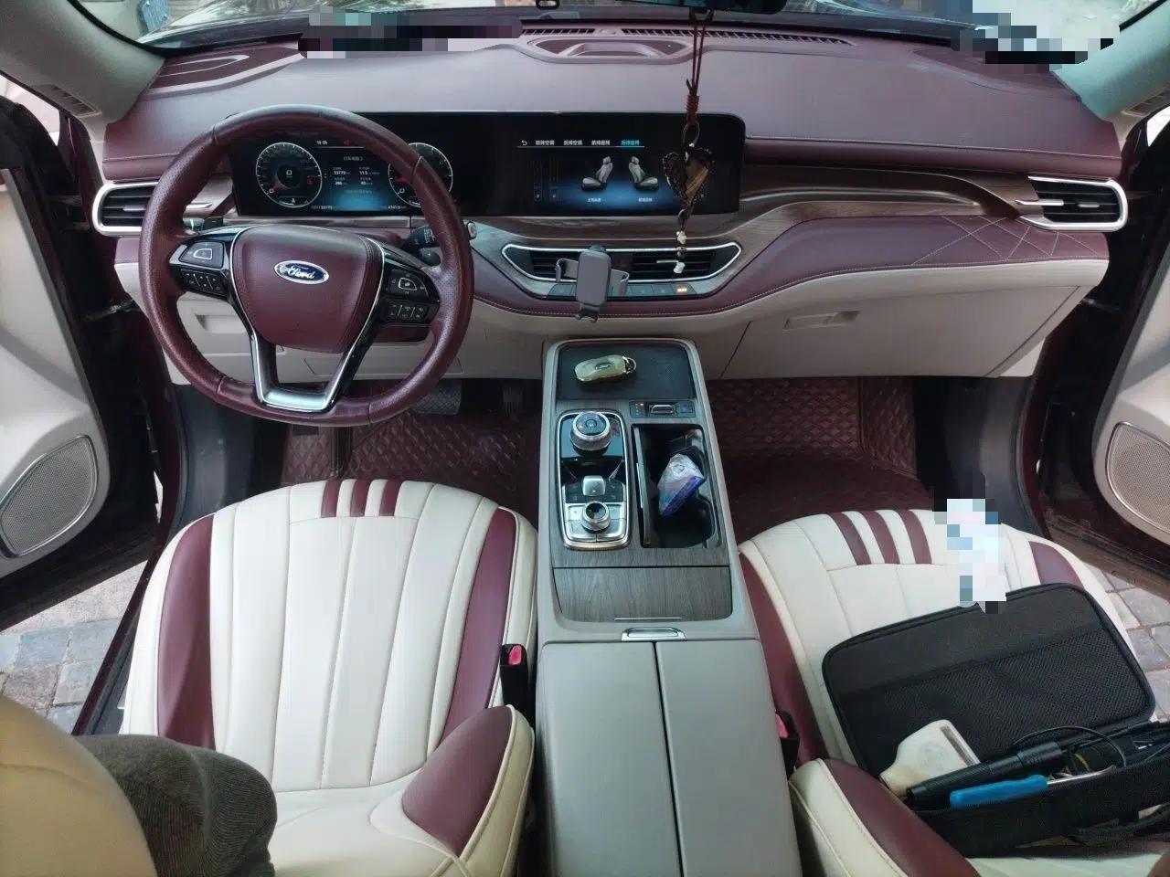 Ford Equator 2021 EcoBoost 225 Premier PLUS 6-Seater — миниатюра 13