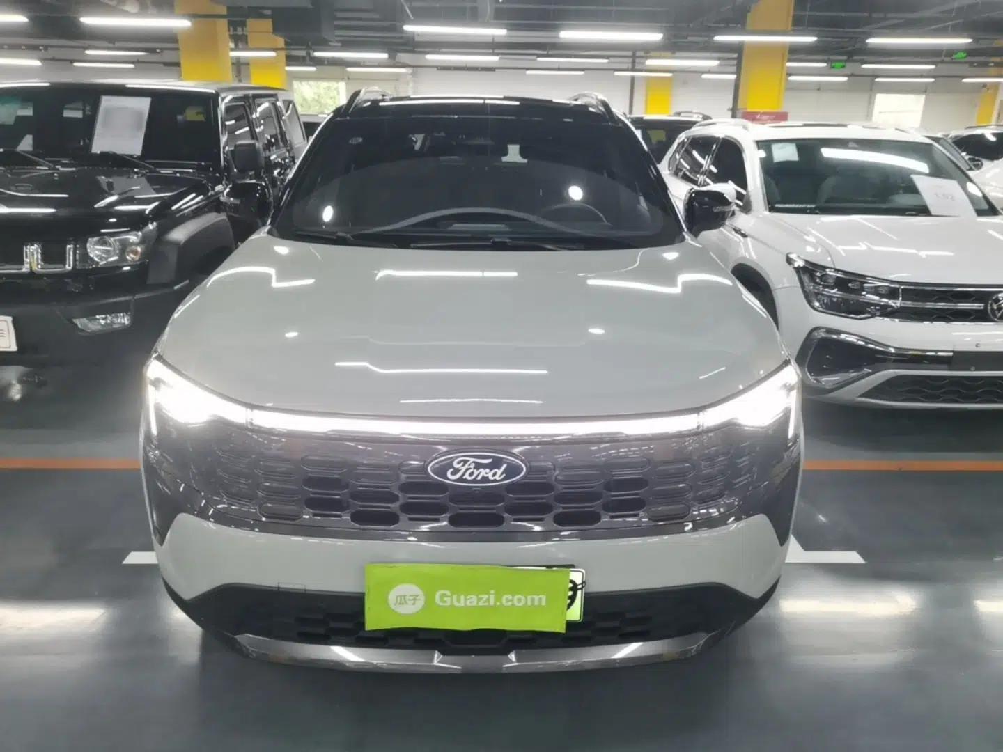 Ford Equator Sport New Energy 2025 Luxury Plus Version — миниатюра 2