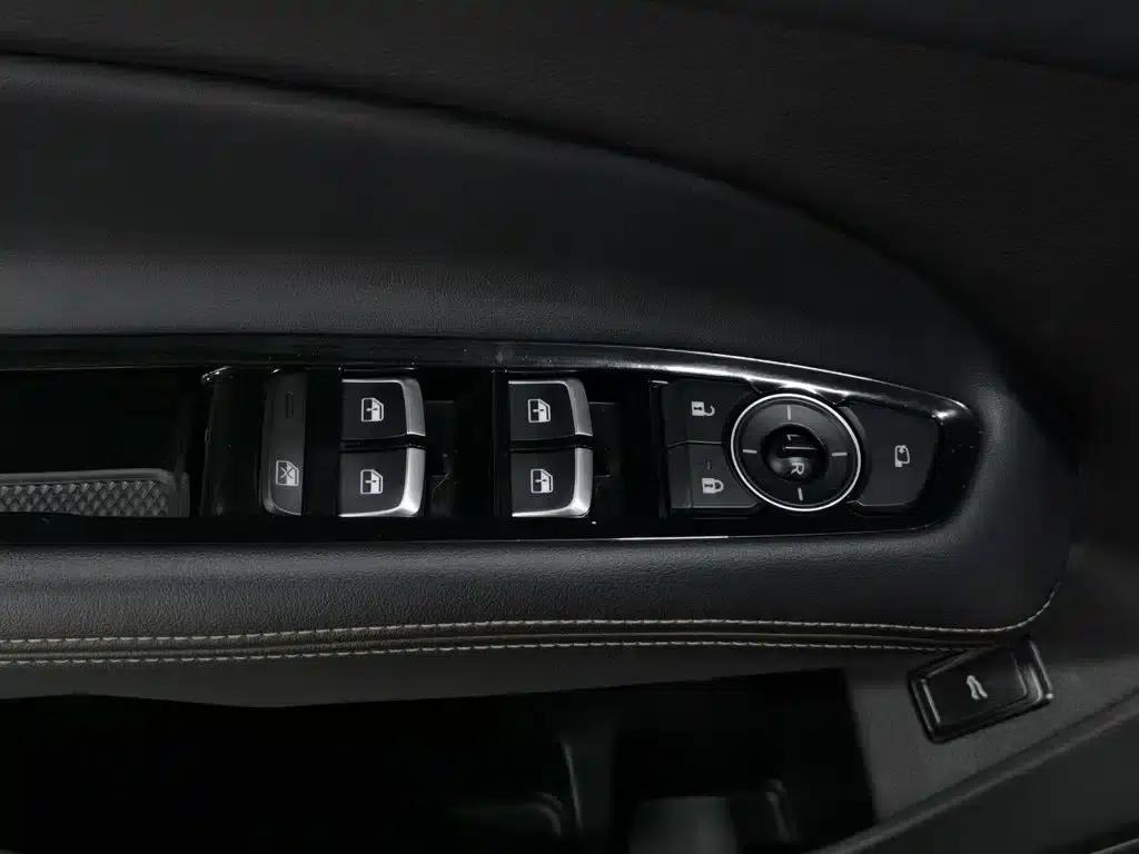 Lingyu 2021 EcoBoost 225 Premium 7-seater (2/2/3 seats) — миниатюра 9
