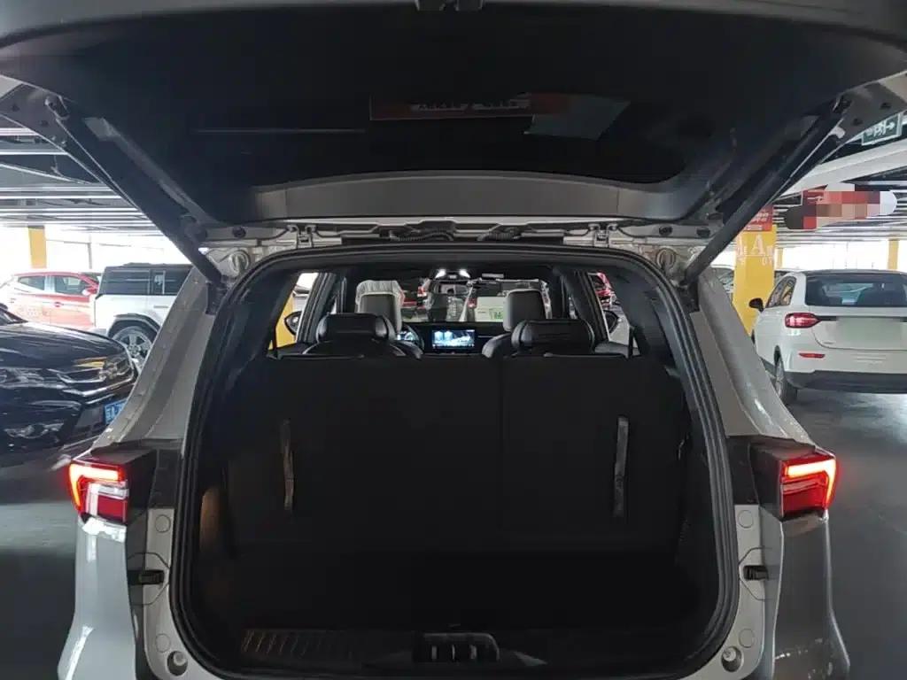 Lingyu 2023 EcoBoost 225 Obsidian Orange Edition, 7-seater (2/2/3 seats) — миниатюра 19