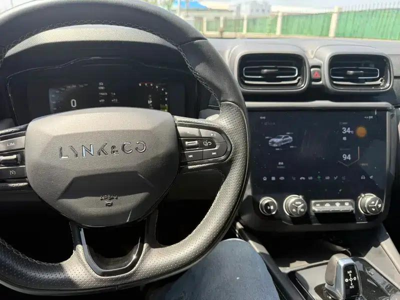 Lynk & Co 03 2022 1.5TD DCT Pro — миниатюра 7