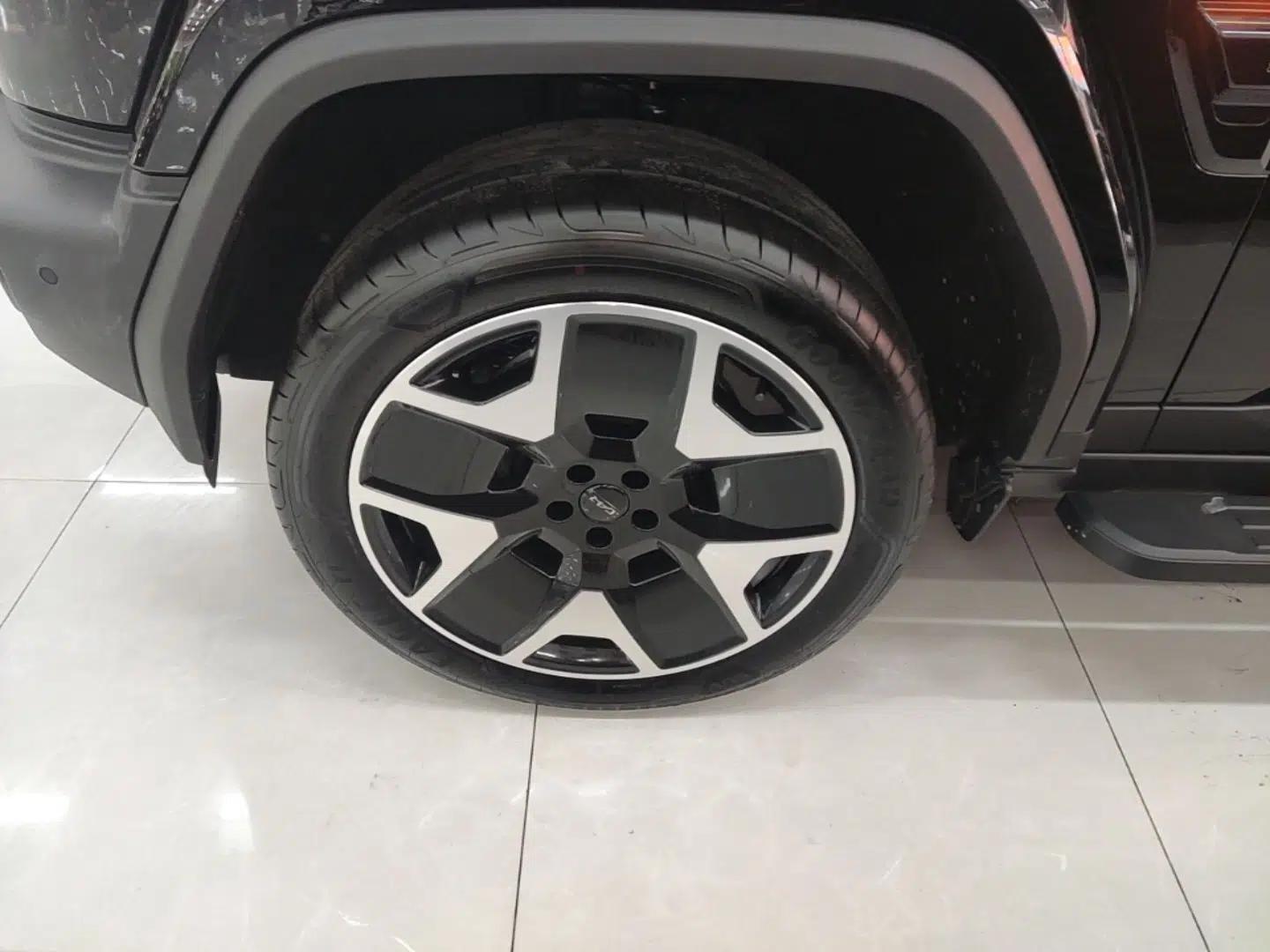 iCAR V27 2026 Model 200KM Four-Wheel Drive Falcon 500 — миниатюра 10