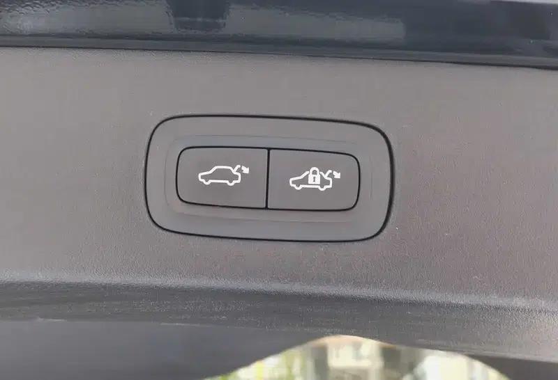 Lynk & Co 01 2019 2.0T 2WD Pro Edition (China VI Emission Standard) — миниатюра 11