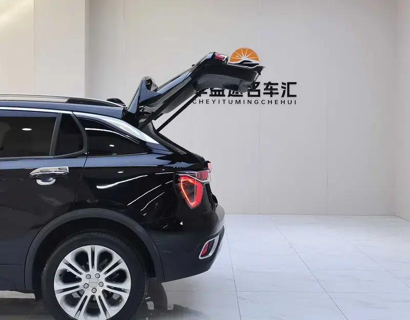 Lynk & Co 01 2019 2.0T 2WD Pro Edition (China VI Emission Standard) — миниатюра 13