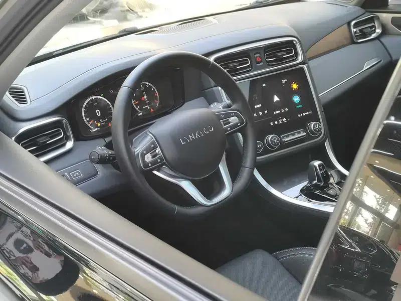 Lynk & Co 01 2019 2.0T 2WD Pro Edition (China VI Emission Standard) — миниатюра 14
