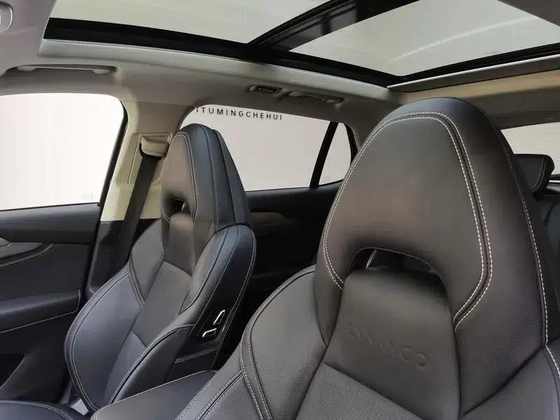Lynk & Co 01 2019 2.0T 2WD Pro Edition (China VI Emission Standard) — миниатюра 24