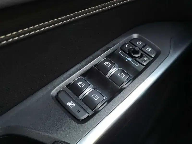 Lynk & Co 01 2019 2.0T 2WD Pro Edition (China VI Emission Standard) — миниатюра 26