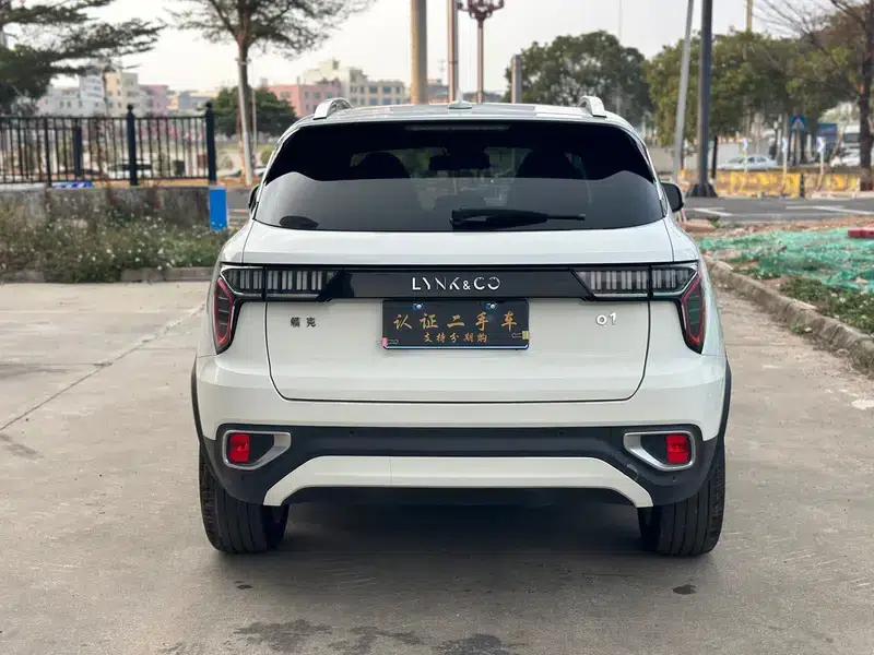 Lynk & Co 01 2019 2.0T 2WD Pro Edition (China VI Emission Standard) — миниатюра 5