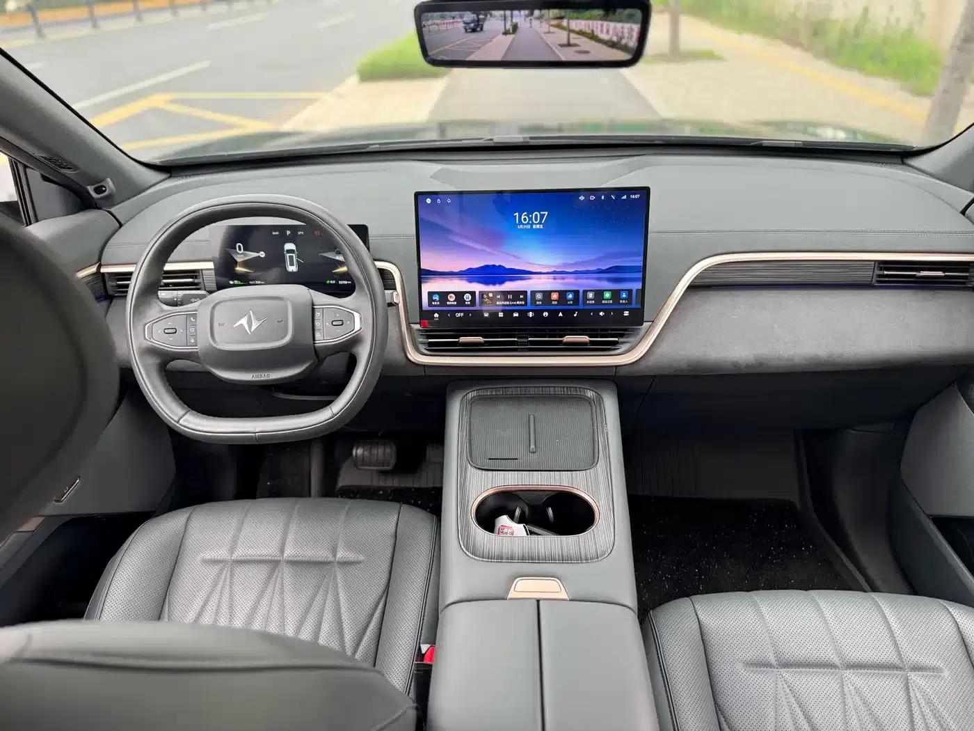 eπ008 2025 636Ultra Pure Electric Version 5-Seater — миниатюра 15