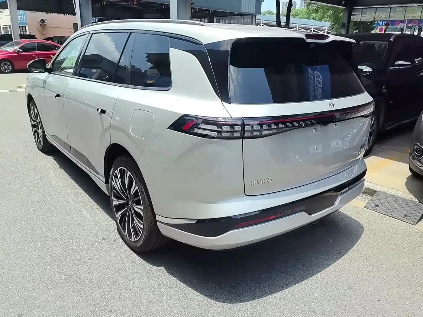 eπ008 2026 Model Six-Seat Extended Range Family Edition — миниатюра 7