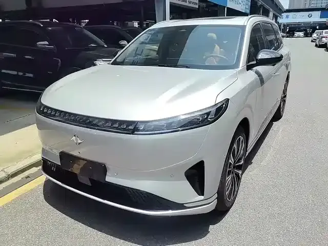 eπ008 2026 Model Six-Seat Extended Range Family Edition