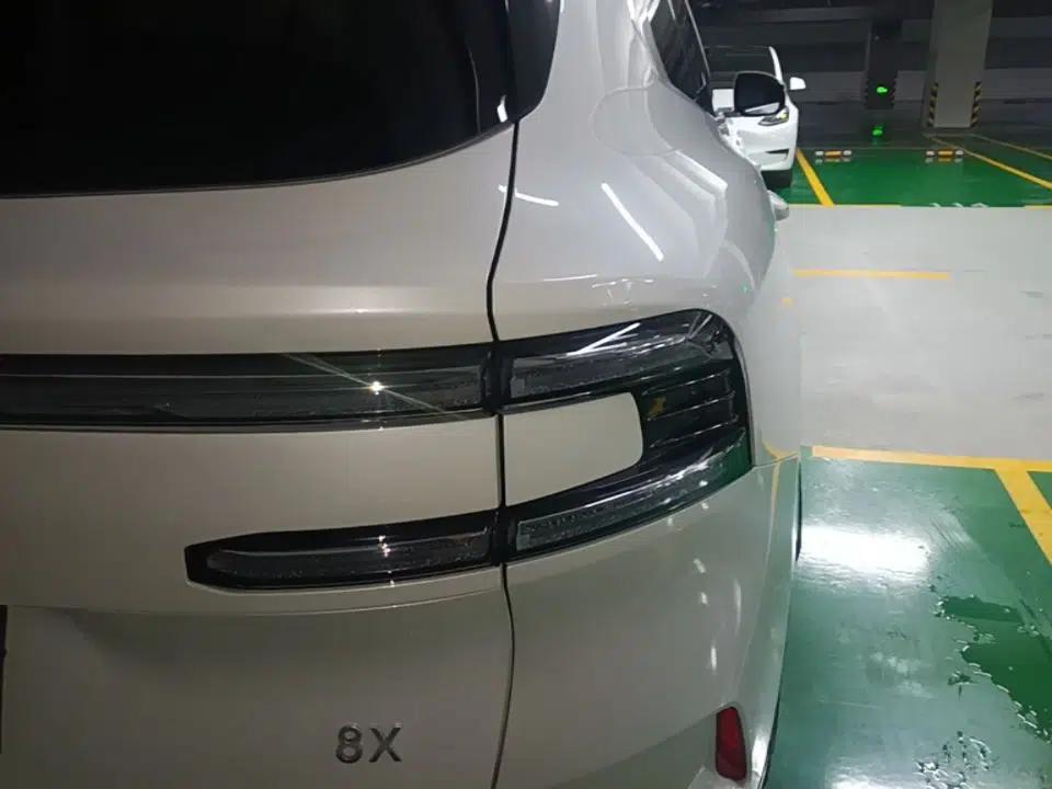 Zeekr 8X 2026 Model Ultra+ Edition 70kWh — миниатюра 9