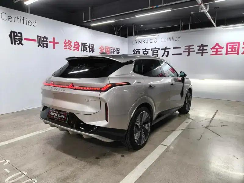 Lynk & Co 08 EM-P 2023 Model, 120km Long Range Halo — миниатюра 7