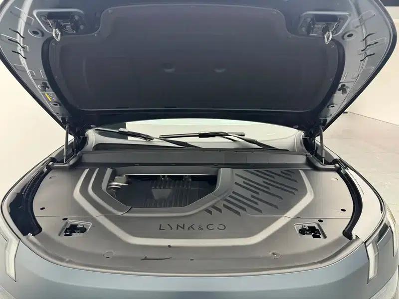 Lynk & Co 900 2025 2.0T Ultra Six-Seater — миниатюра 10