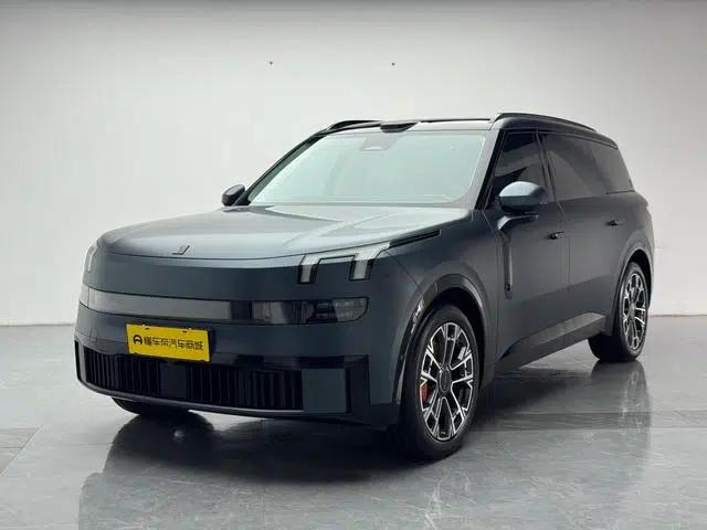 Lynk & Co 900 2025 2.0T Ultra Six-Seater